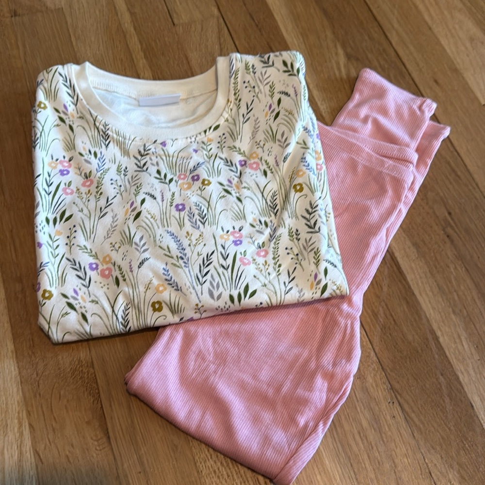 Angel Dear Riverbank Floral Sweatshirt and Leggings Set